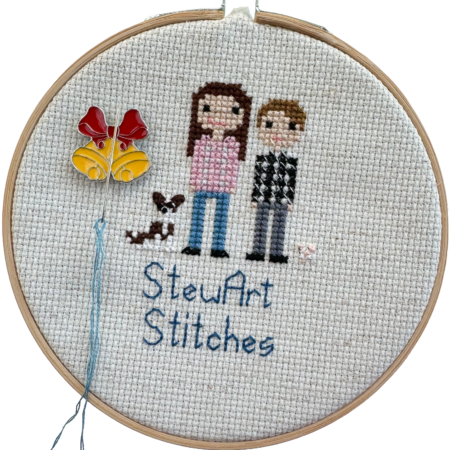 Christmas bells magnetic needle minder – festive enamel accessory for cross stitch, embroidery, and needlepoint – holiday stitching gift with classic jingle bell design.