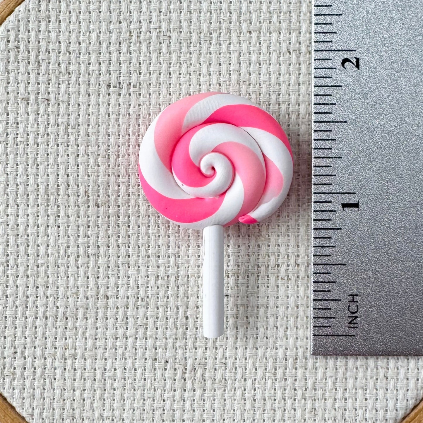 Lollipop Needle Minder