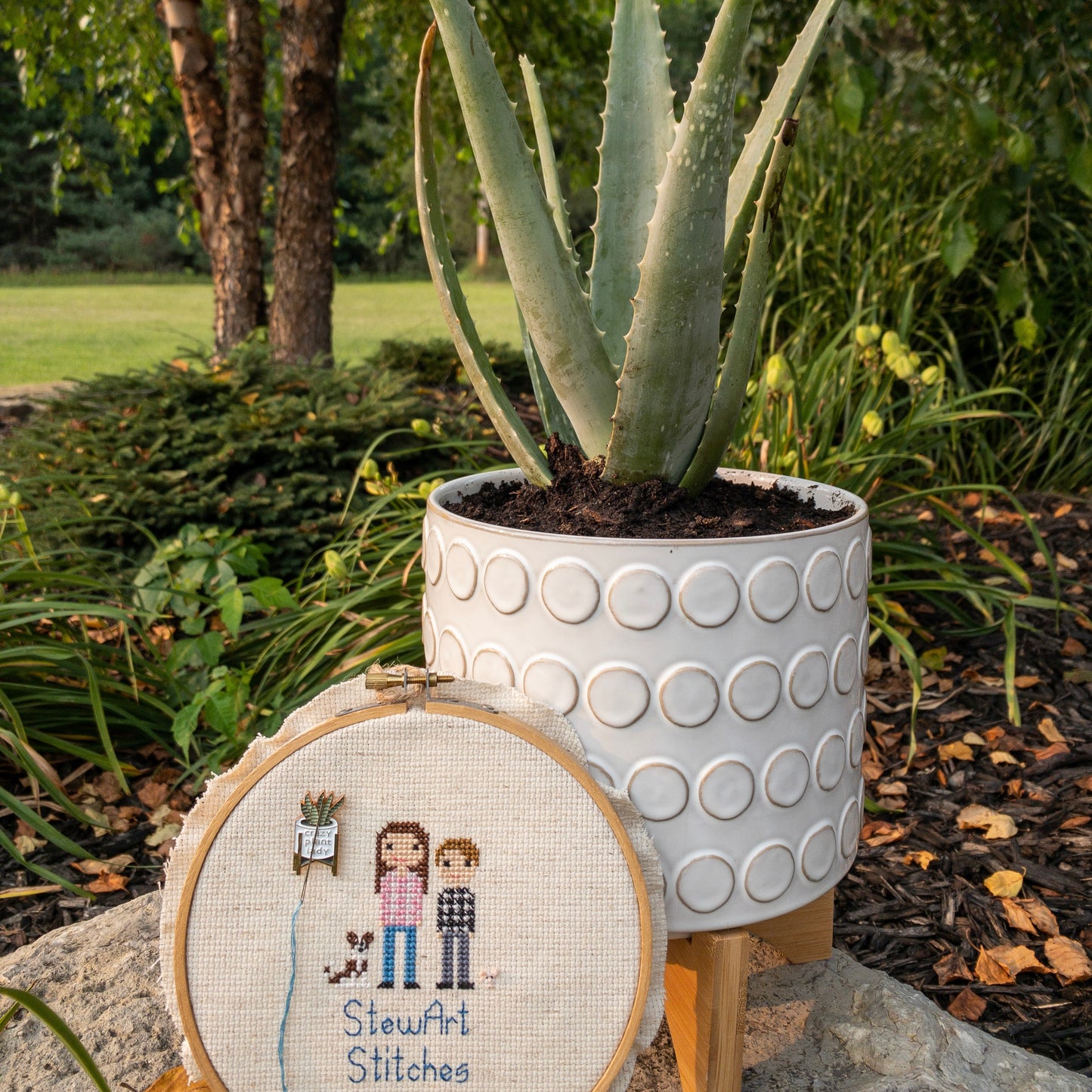 Potted House Plant Enamel Needle Minder