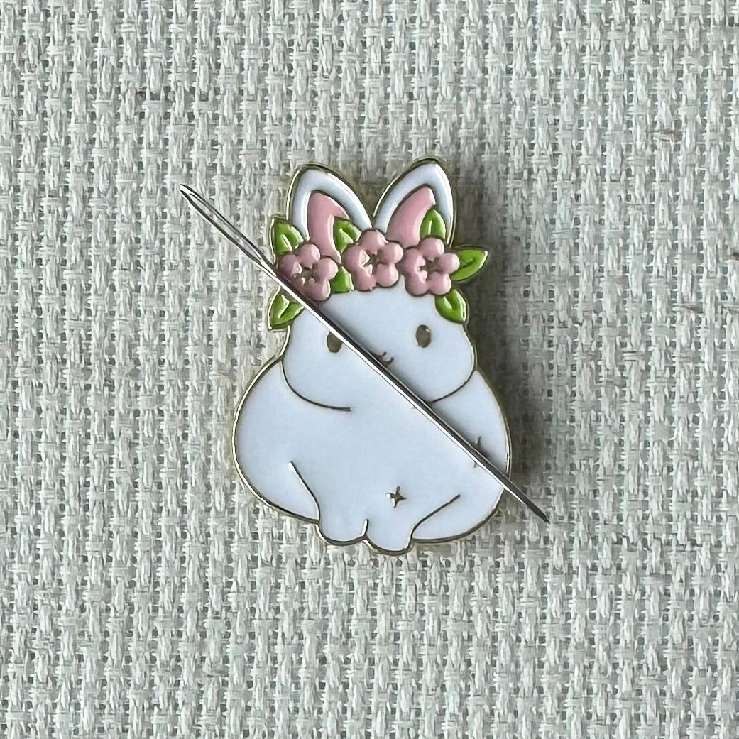 Bunny Rabbit Needle Minder 