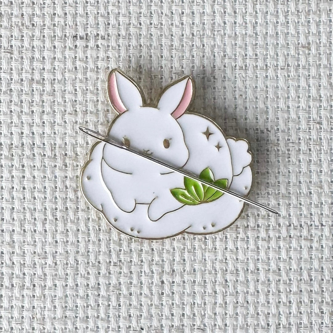 Bunny Rabbit Needle Minder 