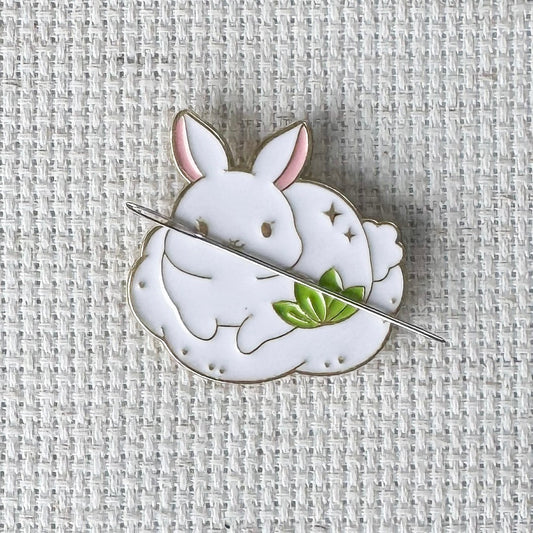 Bunny Rabbit Needle Minder 