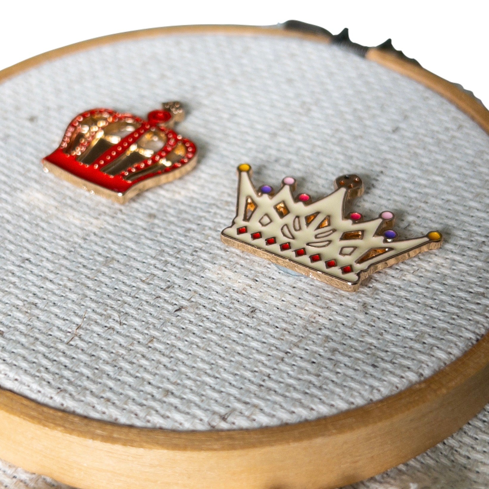 Crown Enamel Needle Minders