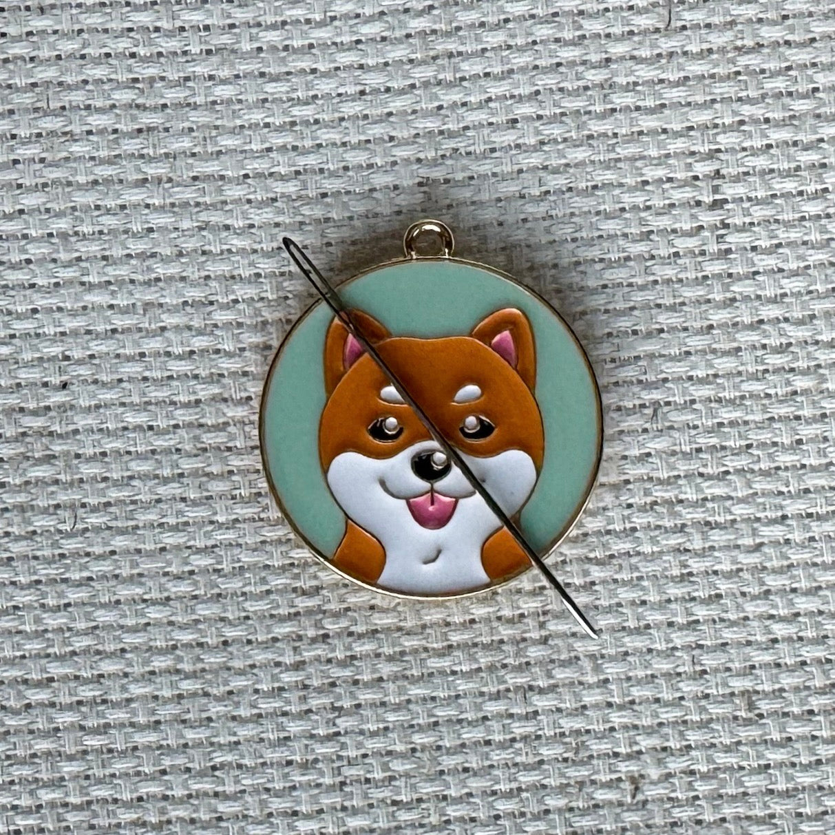 Dog Enamel Needle Minder