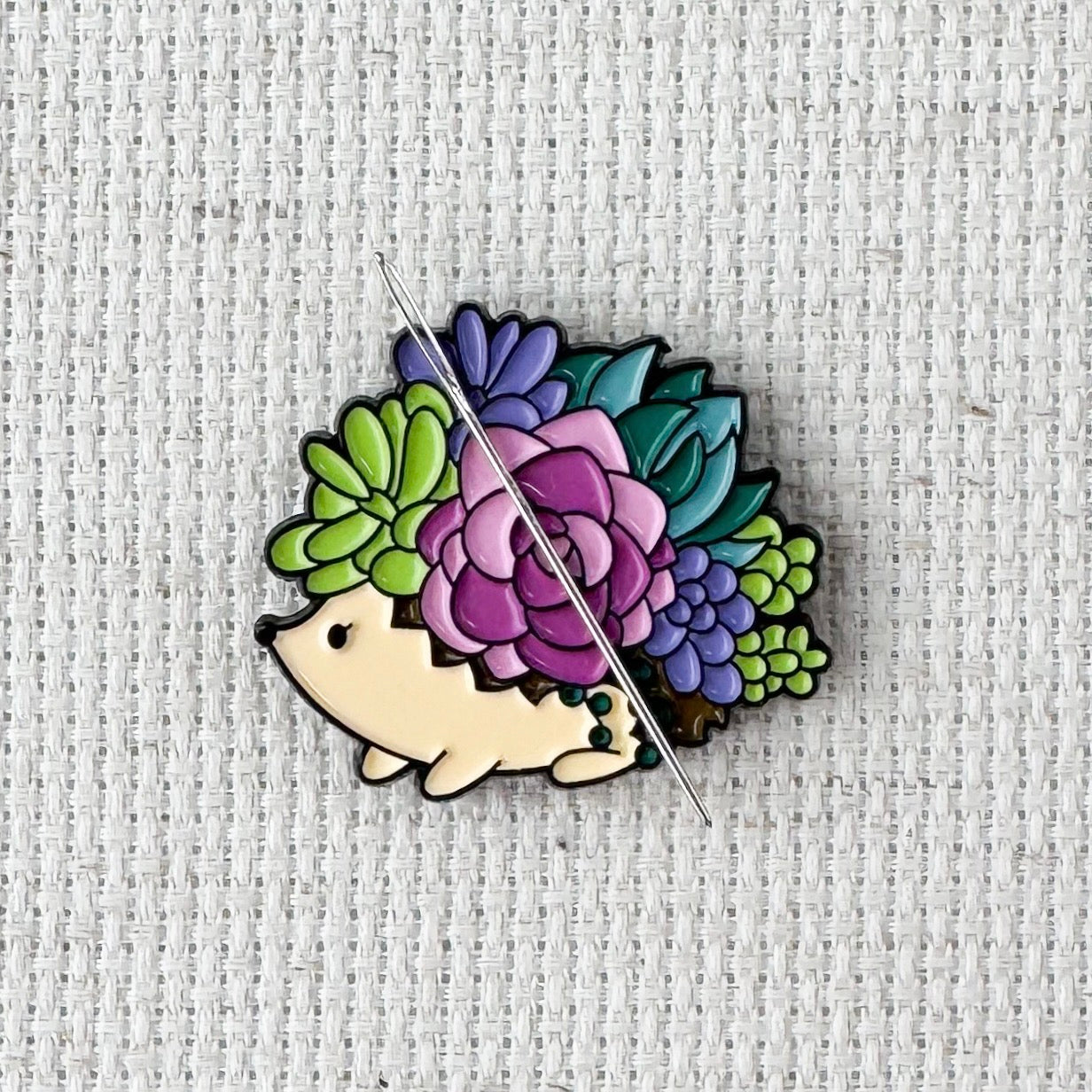 Floral Hedgehog Enamel Needle Minder 