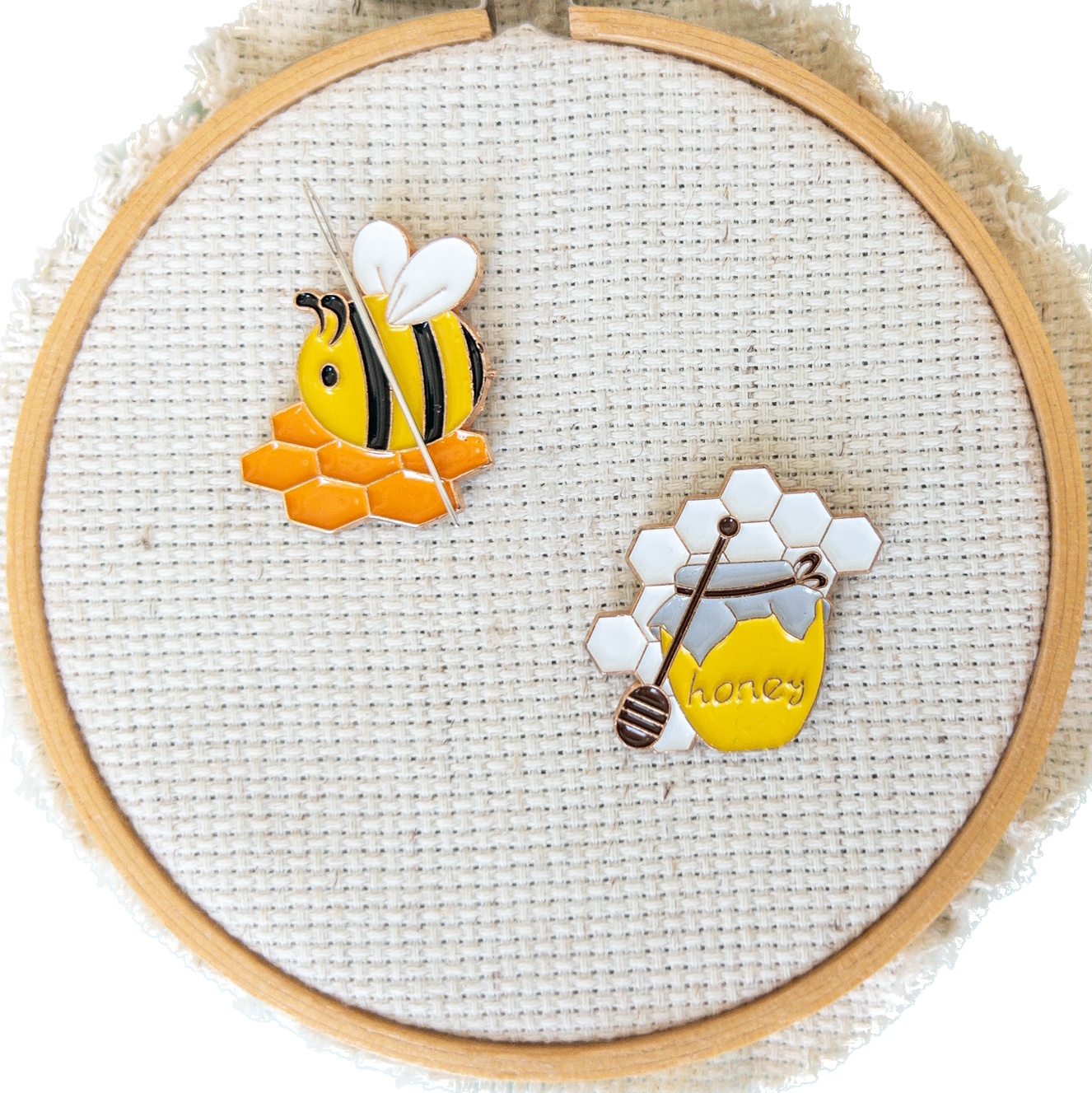 Honey Bee Magnetic Enamel Needle Minder