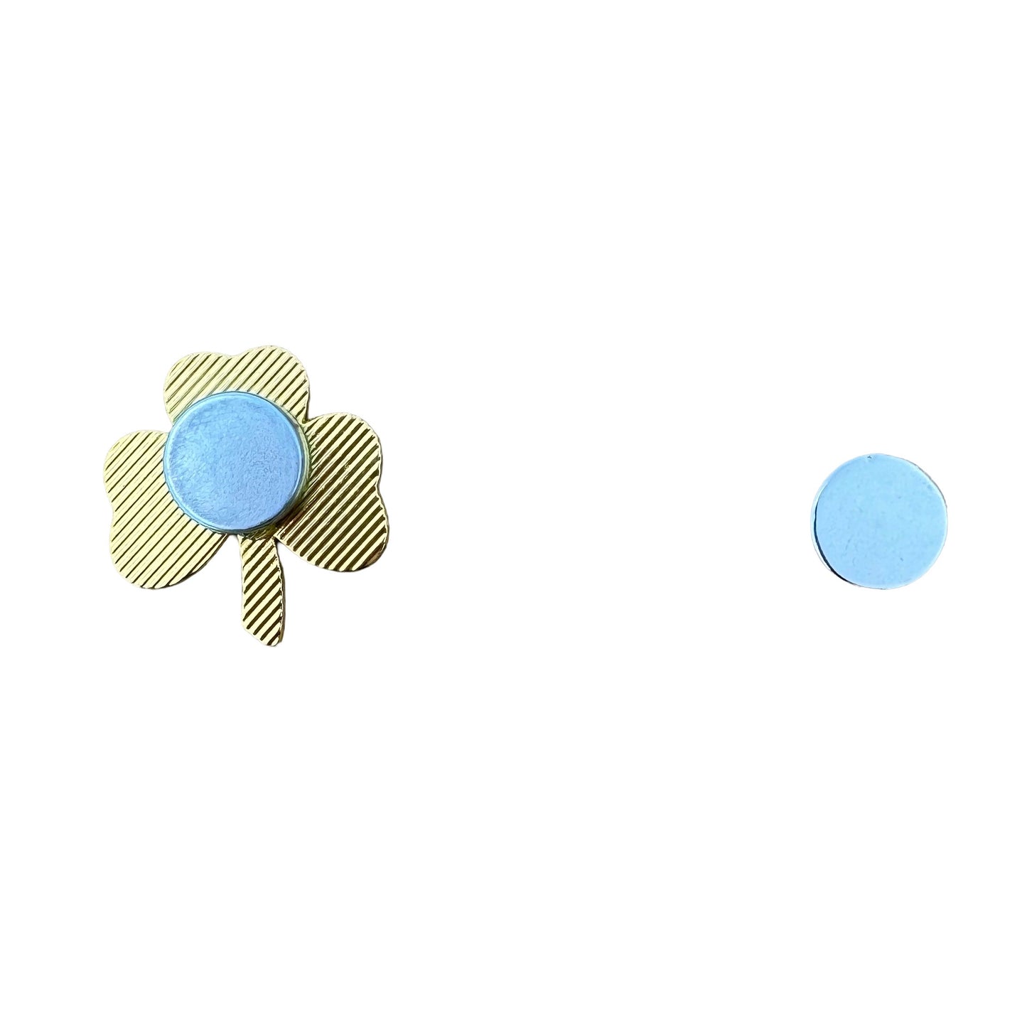 Glitter Shamrock Enamel Needle Minder