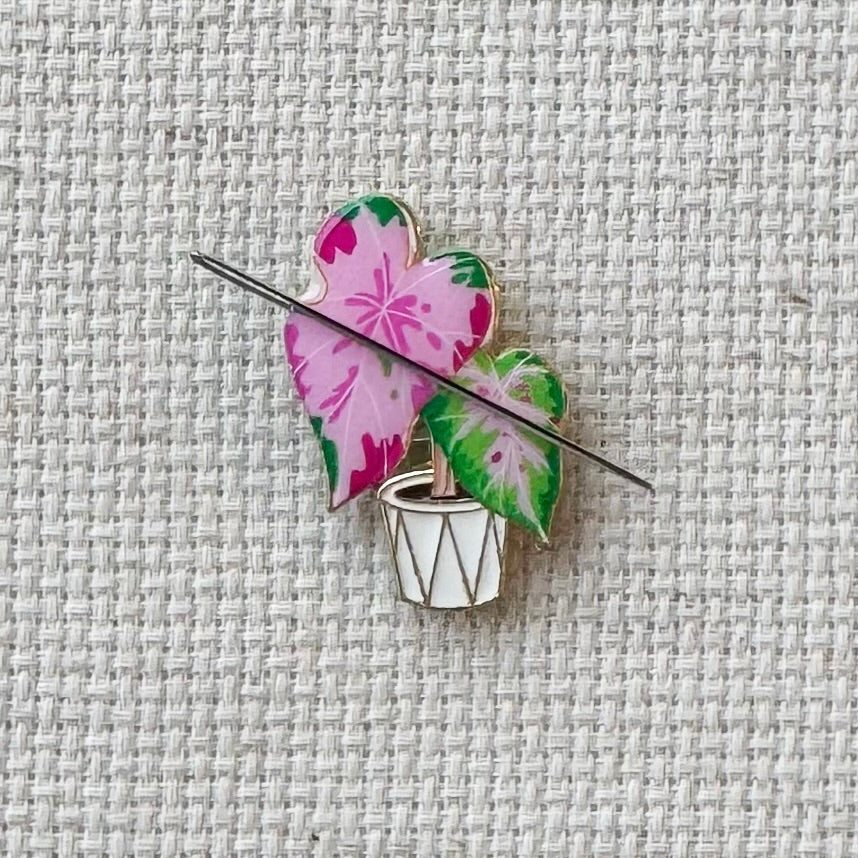 Potted House Plant Enamel Needle Minder