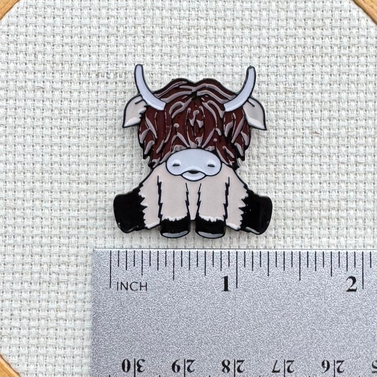 Highland Cow Enamel Needle Minder