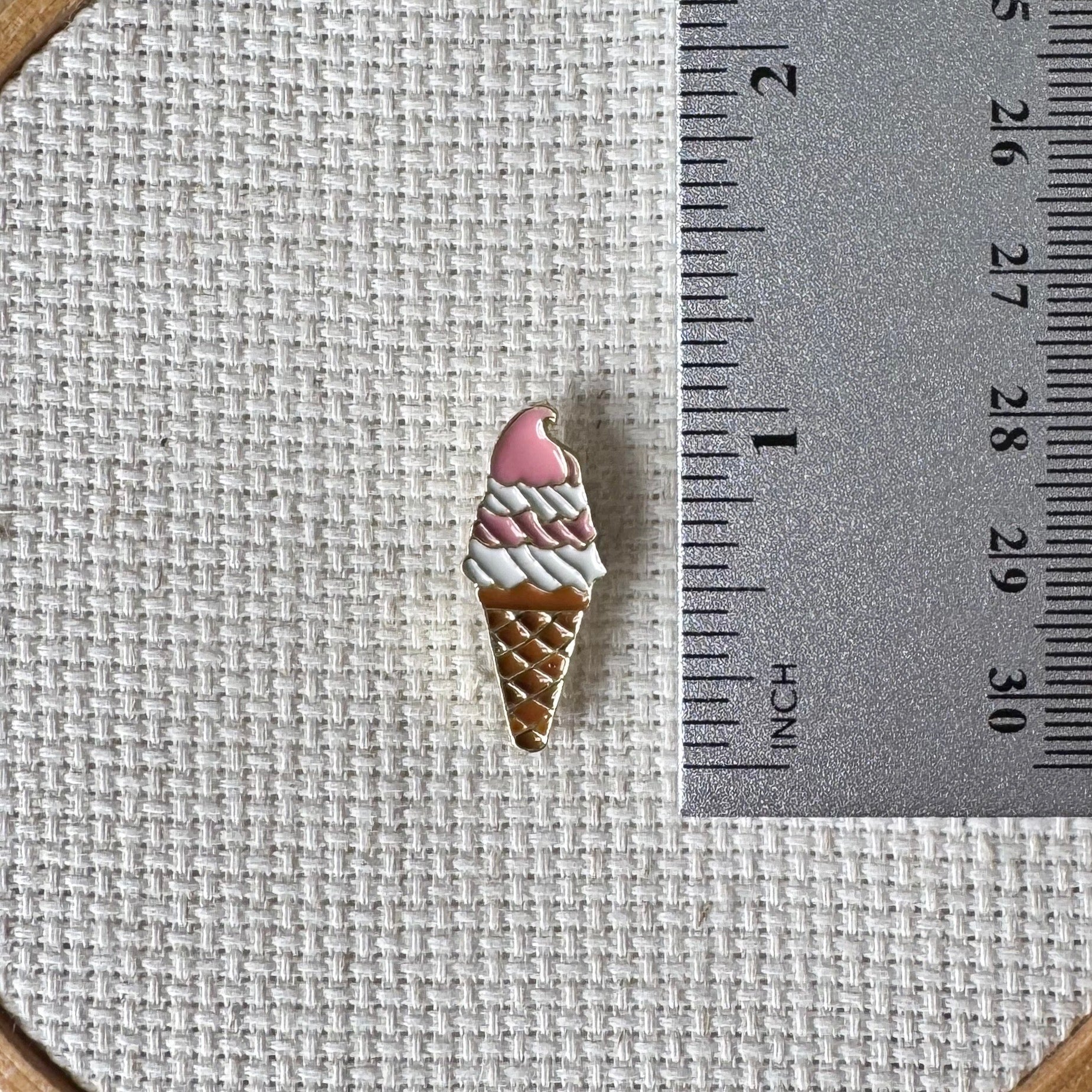 Ice cream cone magnetic needle minder – fun enamel accessory for cross stitch, embroidery, and needlepoint – sweet summer stitching gift for ice cream and dessert lovers.