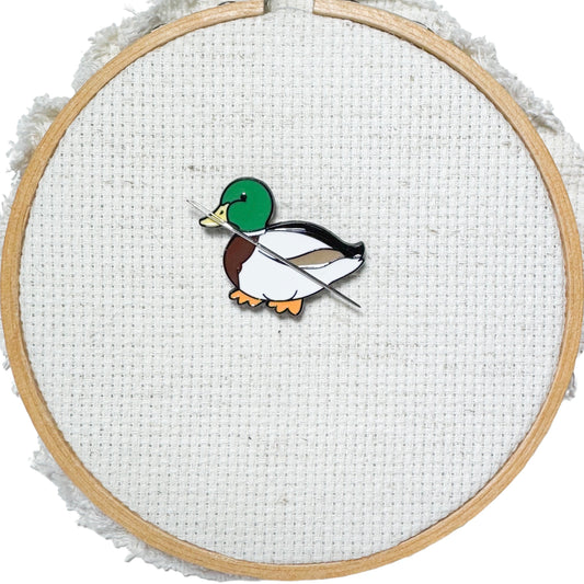 Mallard duck magnetic needle minder – coastal enamel accessory for cross stitch, embroidery, and needlepoint – beach bird stitching gift for ocean and seaside lovers.