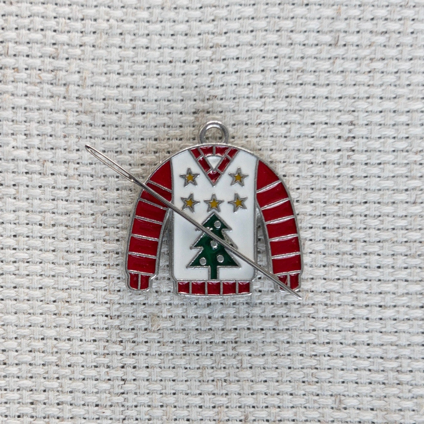 Pine Tree Sweater Enamel Needle Minder
