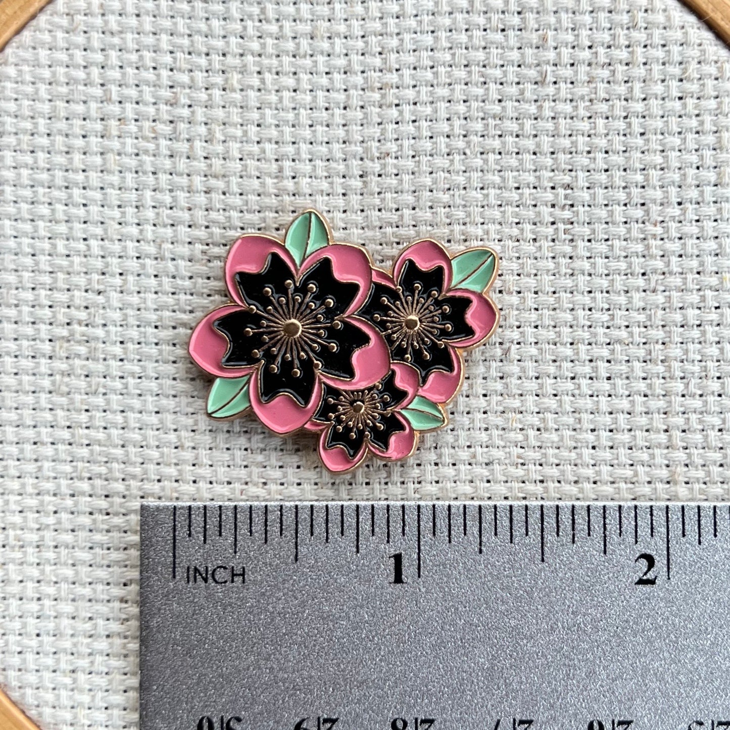 Pink and Black Flowers Enamel Needle Minder