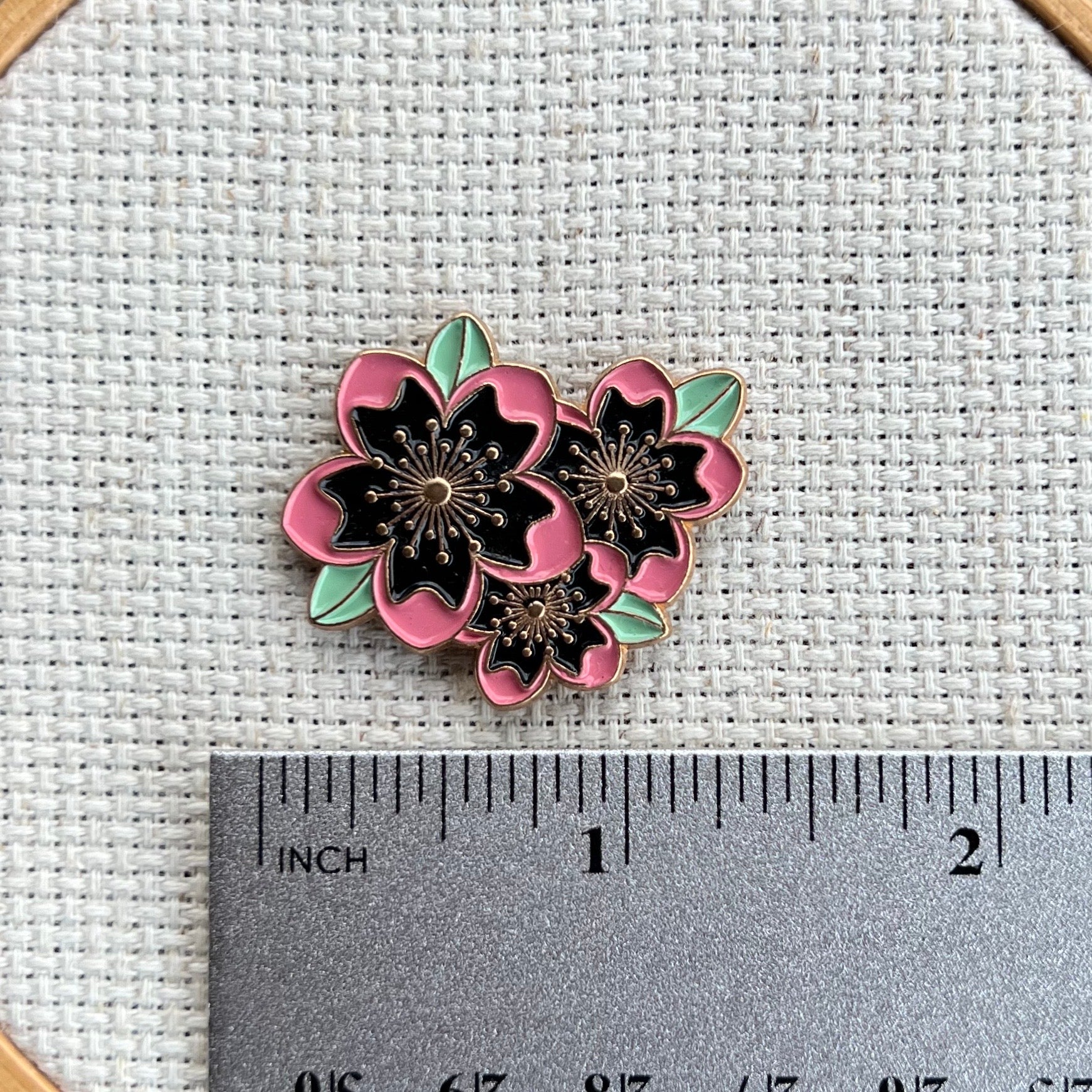 Pink and Black Flowers Enamel Needle Minder