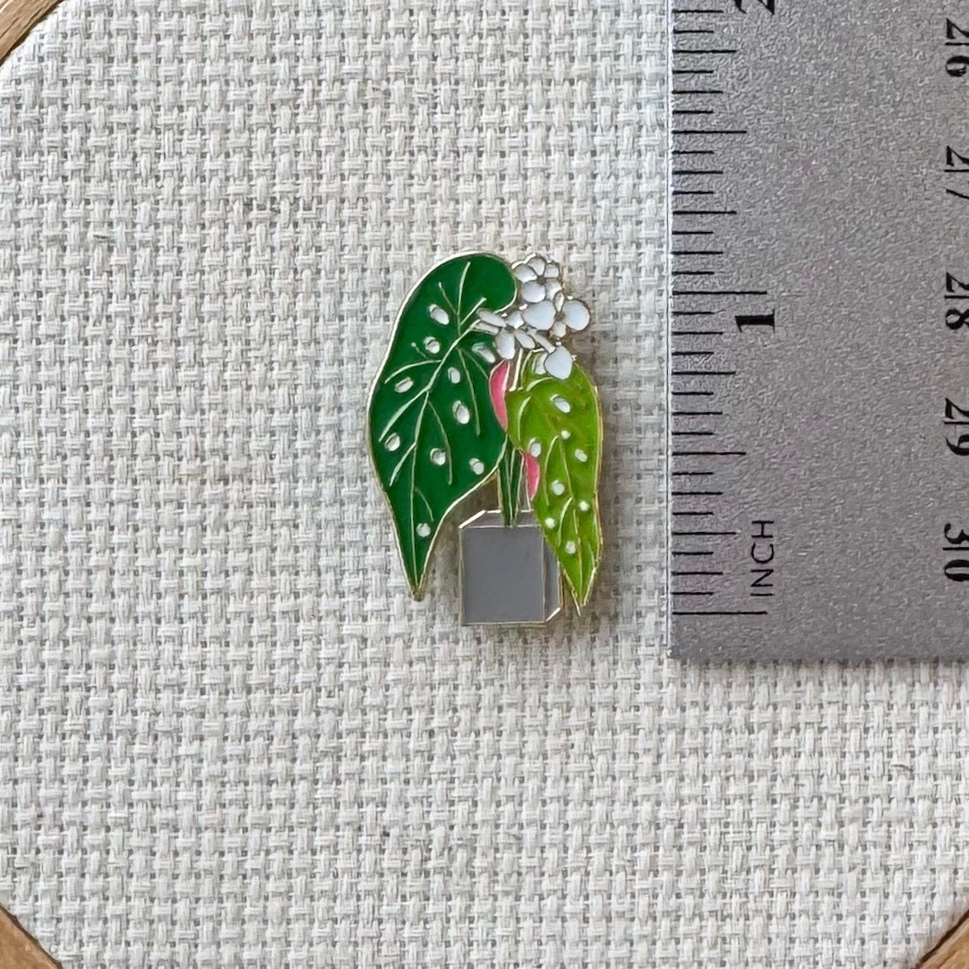 Potted House Plant Enamel Needle Minder