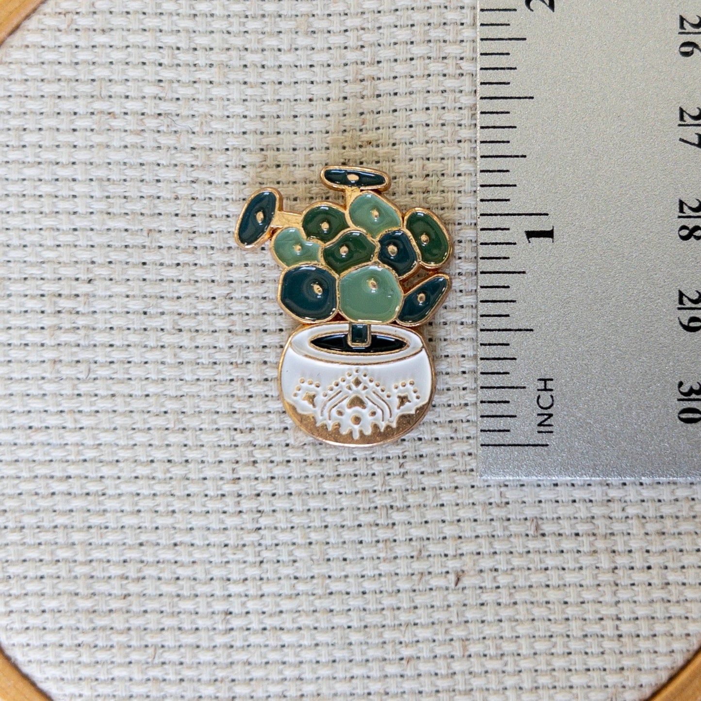 Potted House Plant Enamel Needle Minder