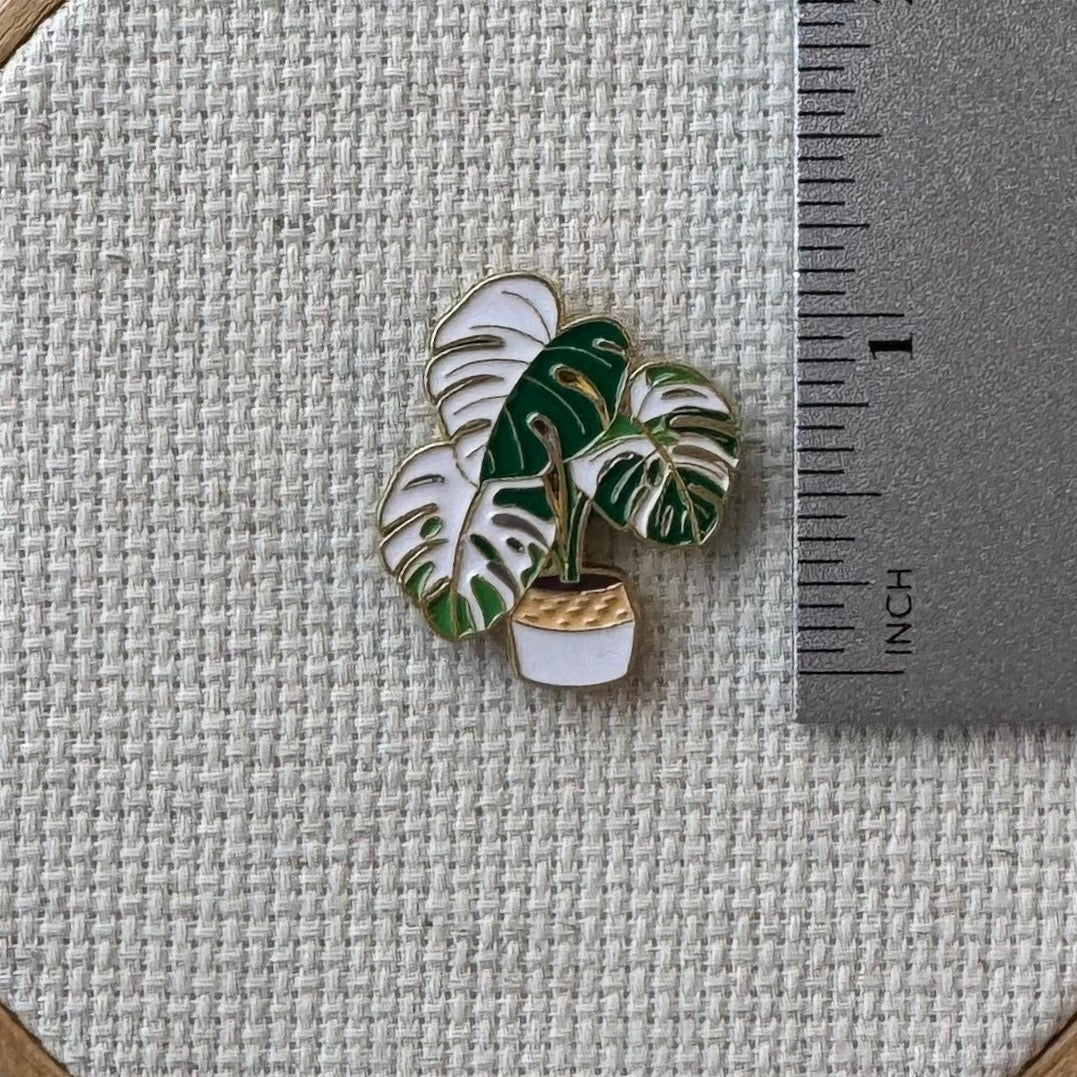Potted House Plant Enamel Needle Minder