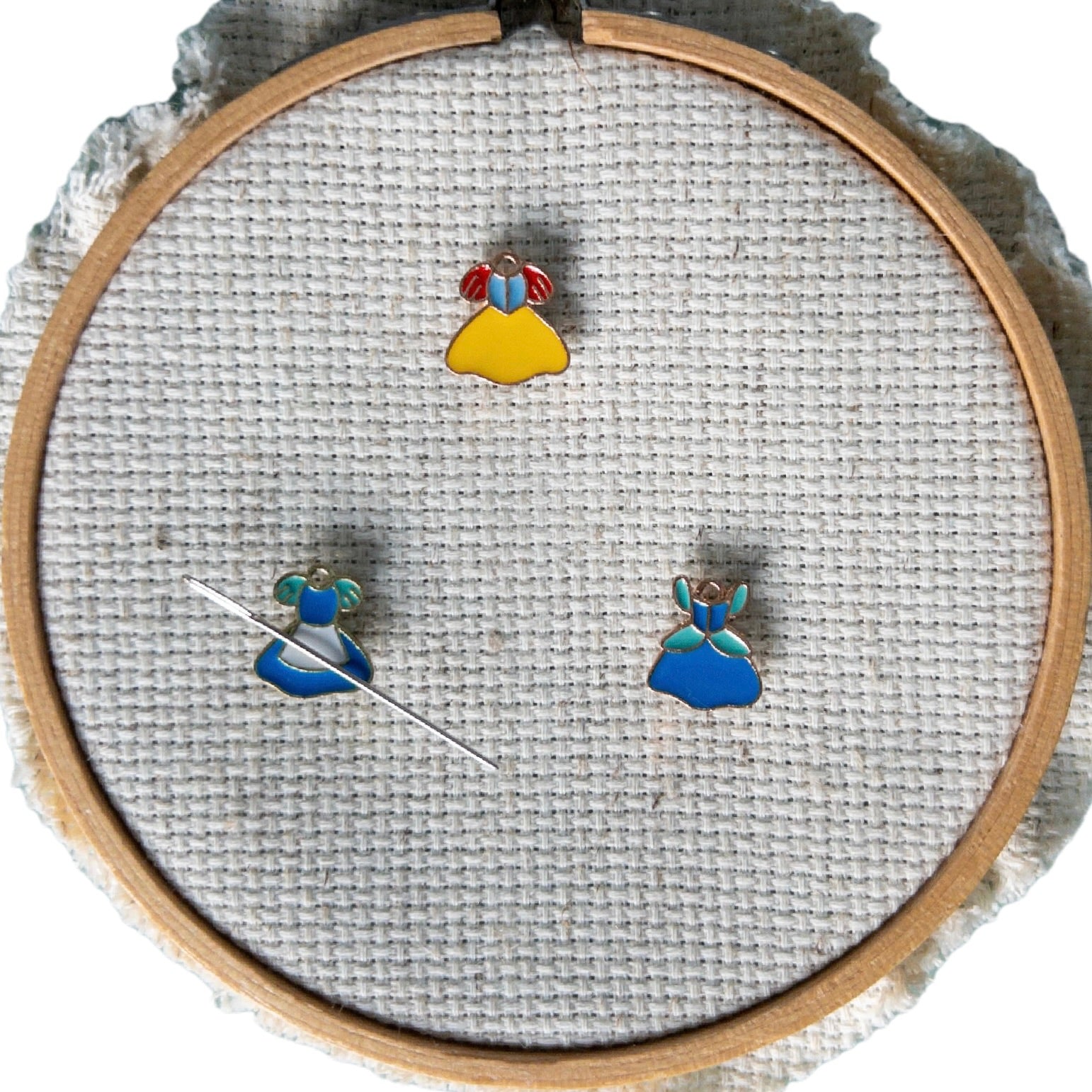 Set of 3 Princess Dresses enamel magnetic needle minders