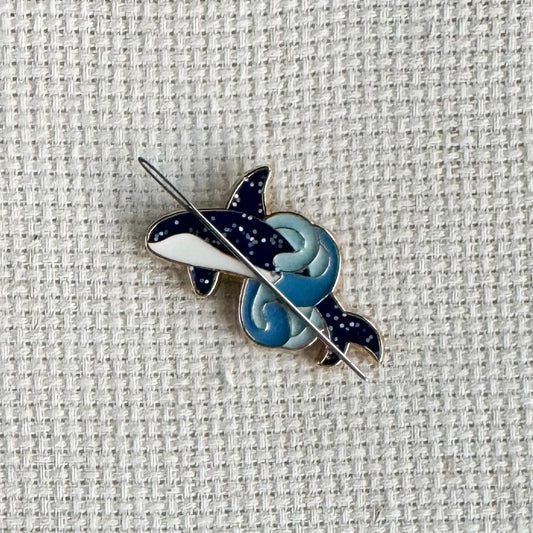Whale Enamel Needle Minder
