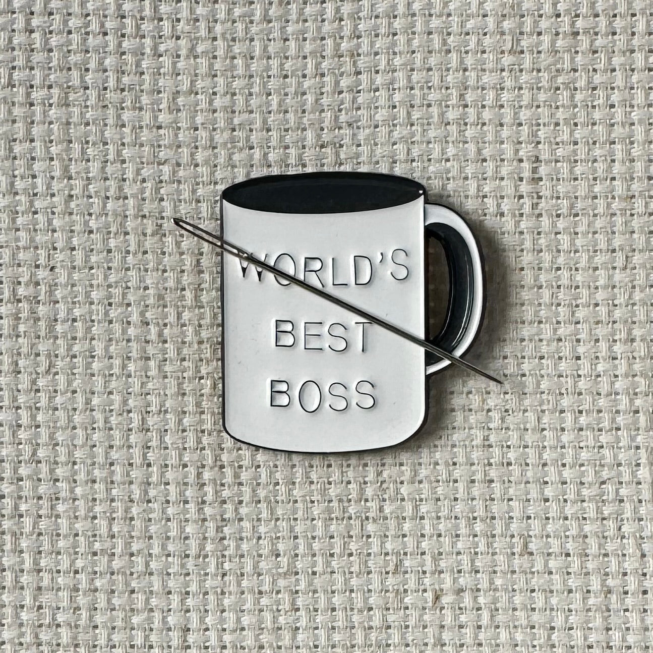 World's Best Boss magnetic enamel needle minder – funny stitching accessory for cross stitch, embroidery, sewing, quilting, or needlepoint. Great gift for coworkers, coffee lovers, or fans of The Office.