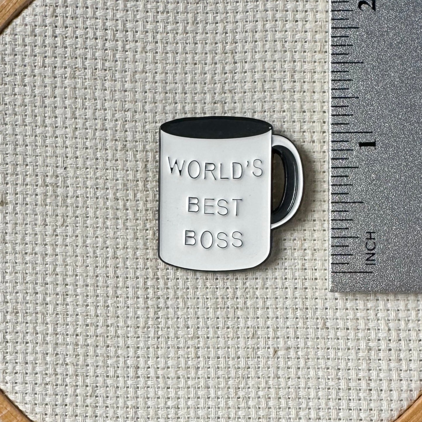 World's Best Boss magnetic enamel needle minder – funny stitching accessory for cross stitch, embroidery, sewing, quilting, or needlepoint. Great gift for coworkers, coffee lovers, or fans of The Office.