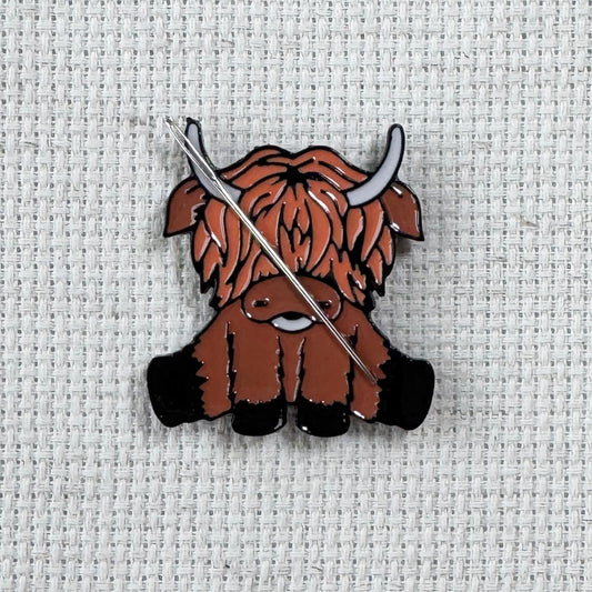 highland cow needle minder