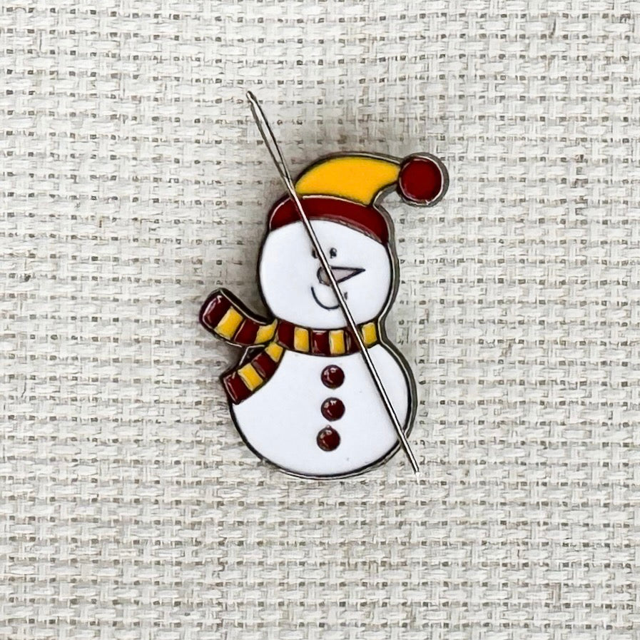 snowman enamel magnetic needle minder