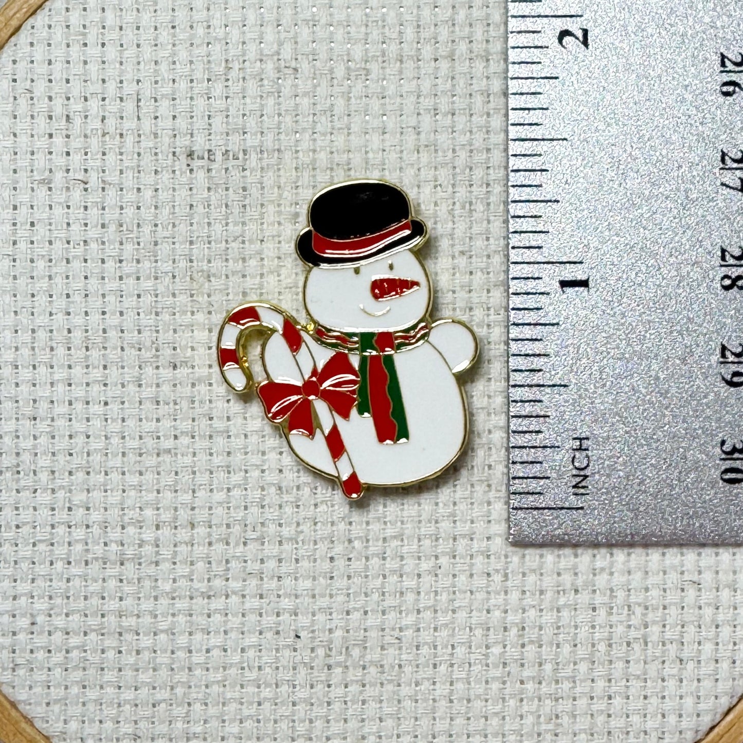 snowman magnetic enamel needle minder